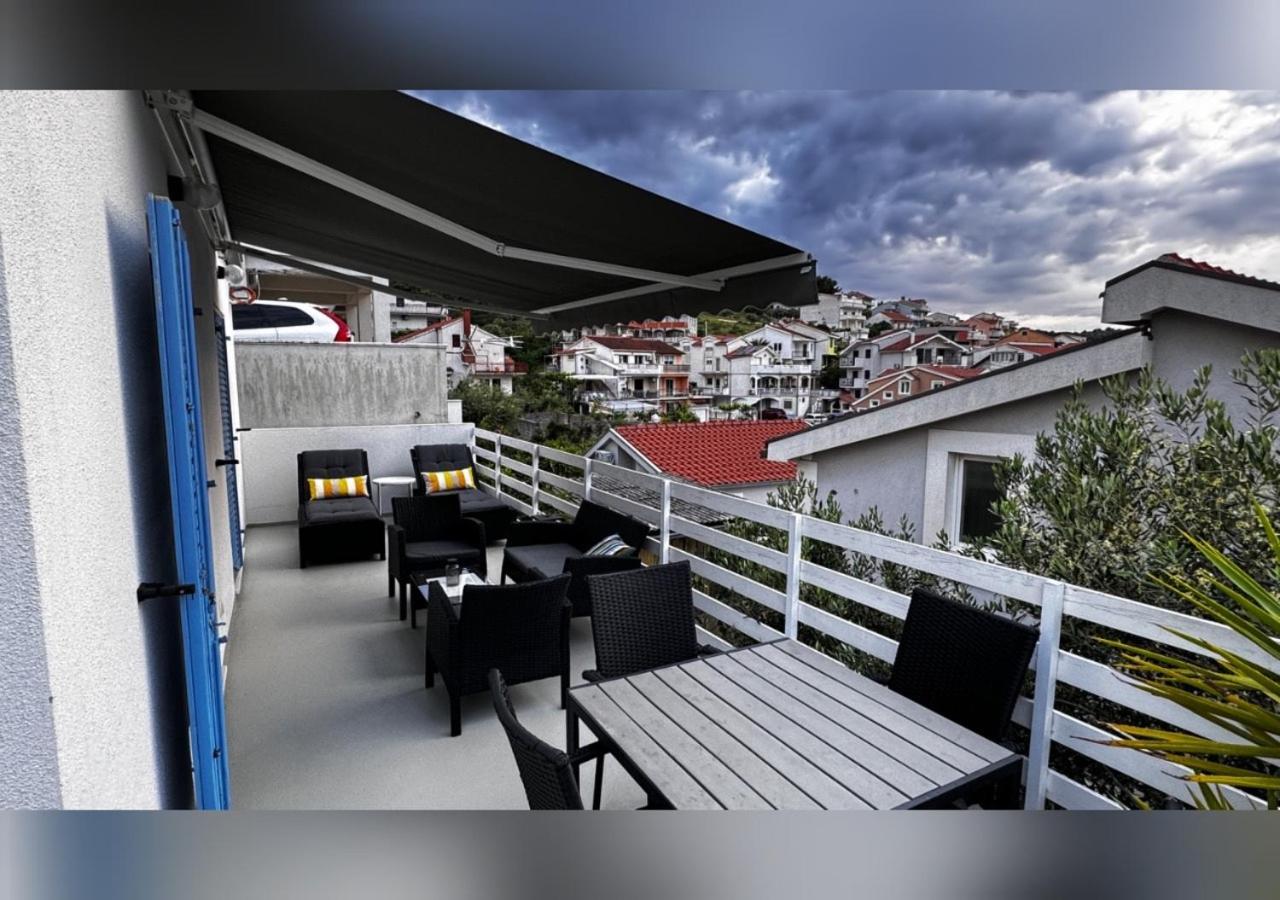 Apartment Tina Трогир Экстерьер фото