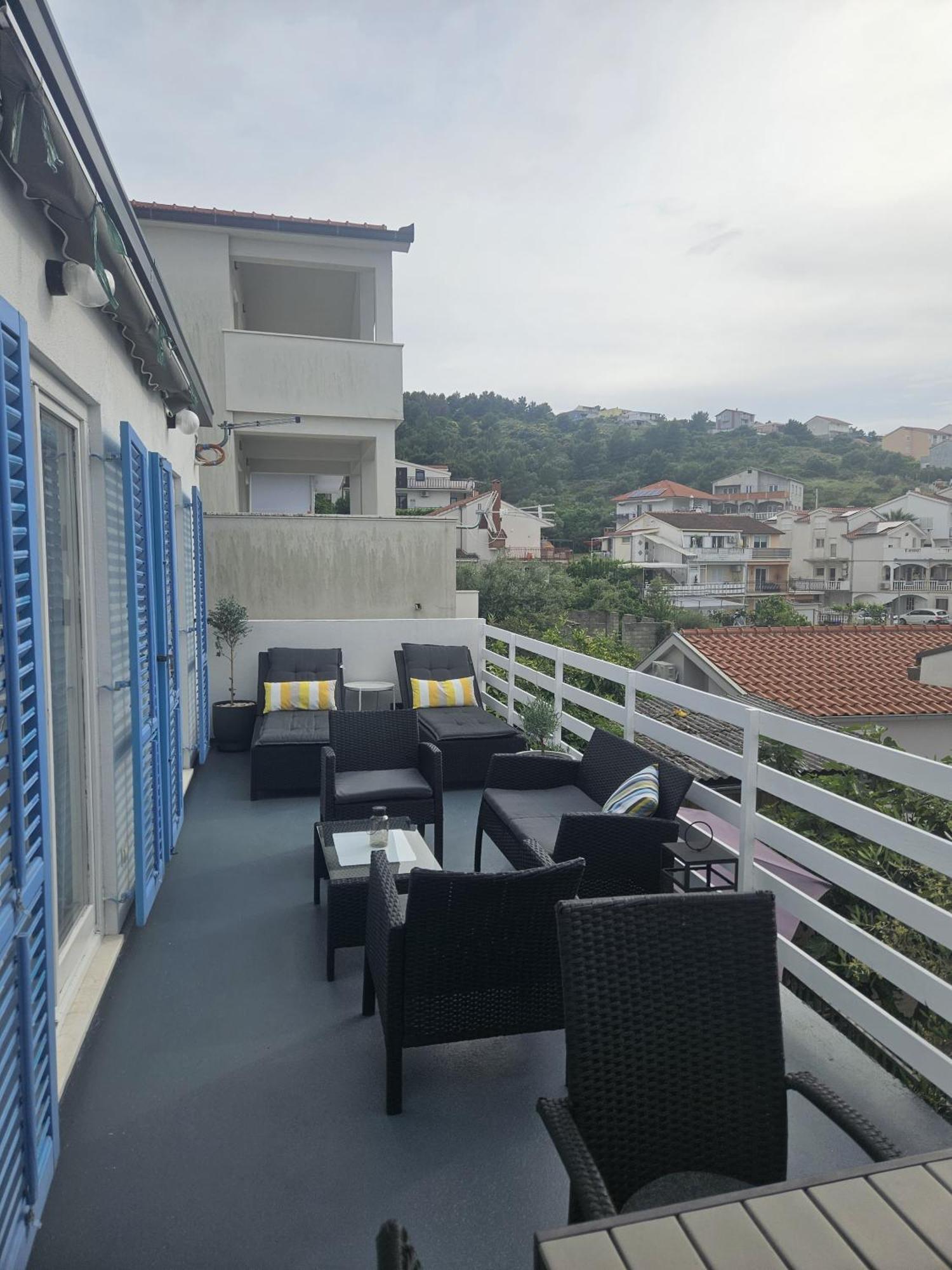 Apartment Tina Трогир Экстерьер фото